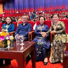LÀM KINH TẾ KHÔNG NÊN PHÂN BIỆT TUỔI TÁC